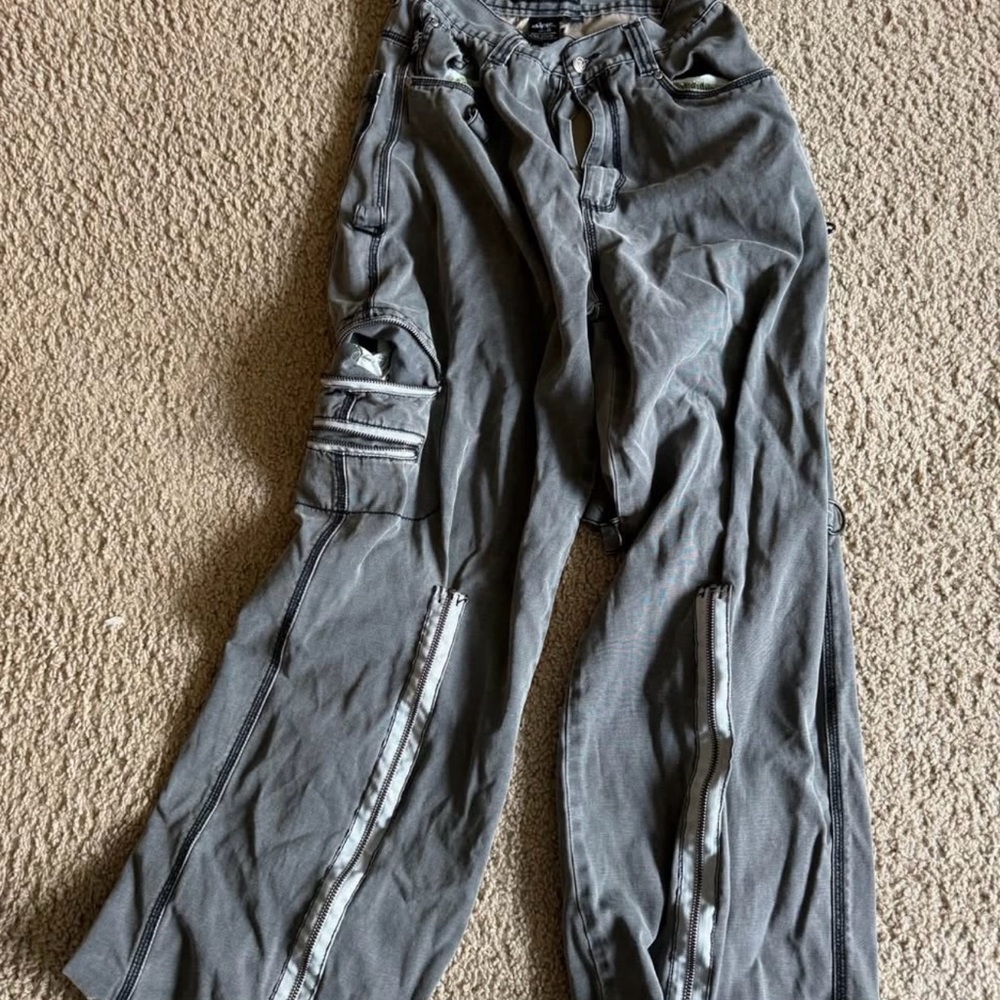 Hor Tripp style pants (not tripp) mid 00s lightly used “mens” size 28 fits small